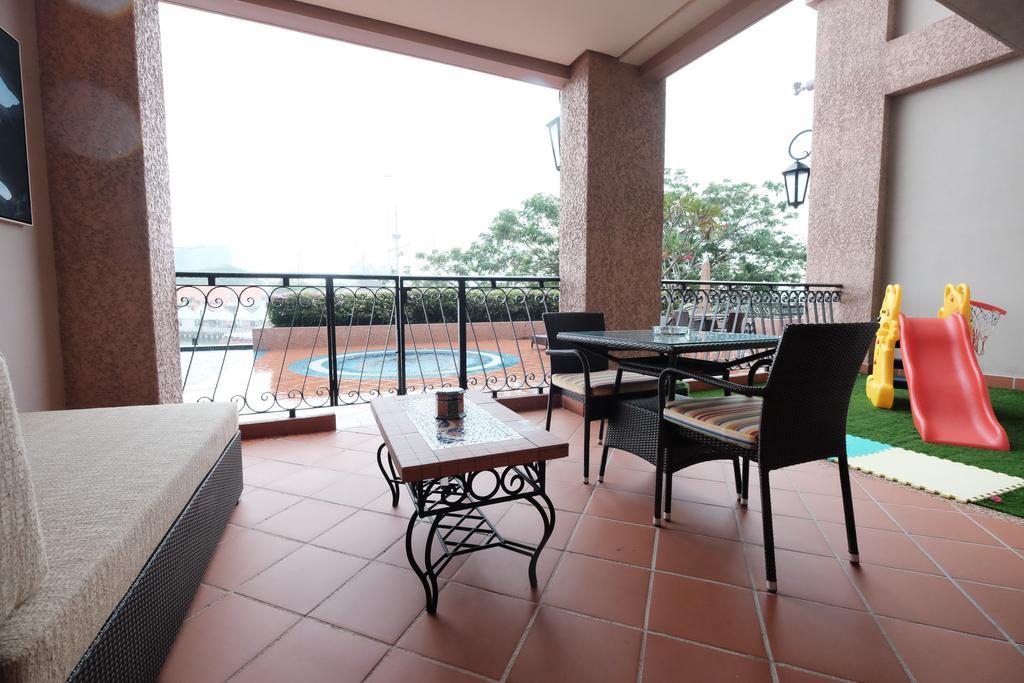 Luxury on Melaka River Bagian luar foto
